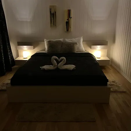 Apartment Koselig Sokkelleilighet Pa Hamar! *
