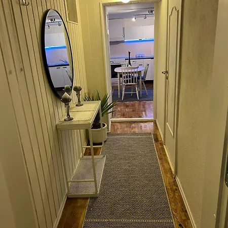 Koselig Sokkelleilighet Pa Hamar! Lägenhet Hamar (Hedmark)